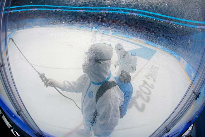 olympics-covid-disinfect